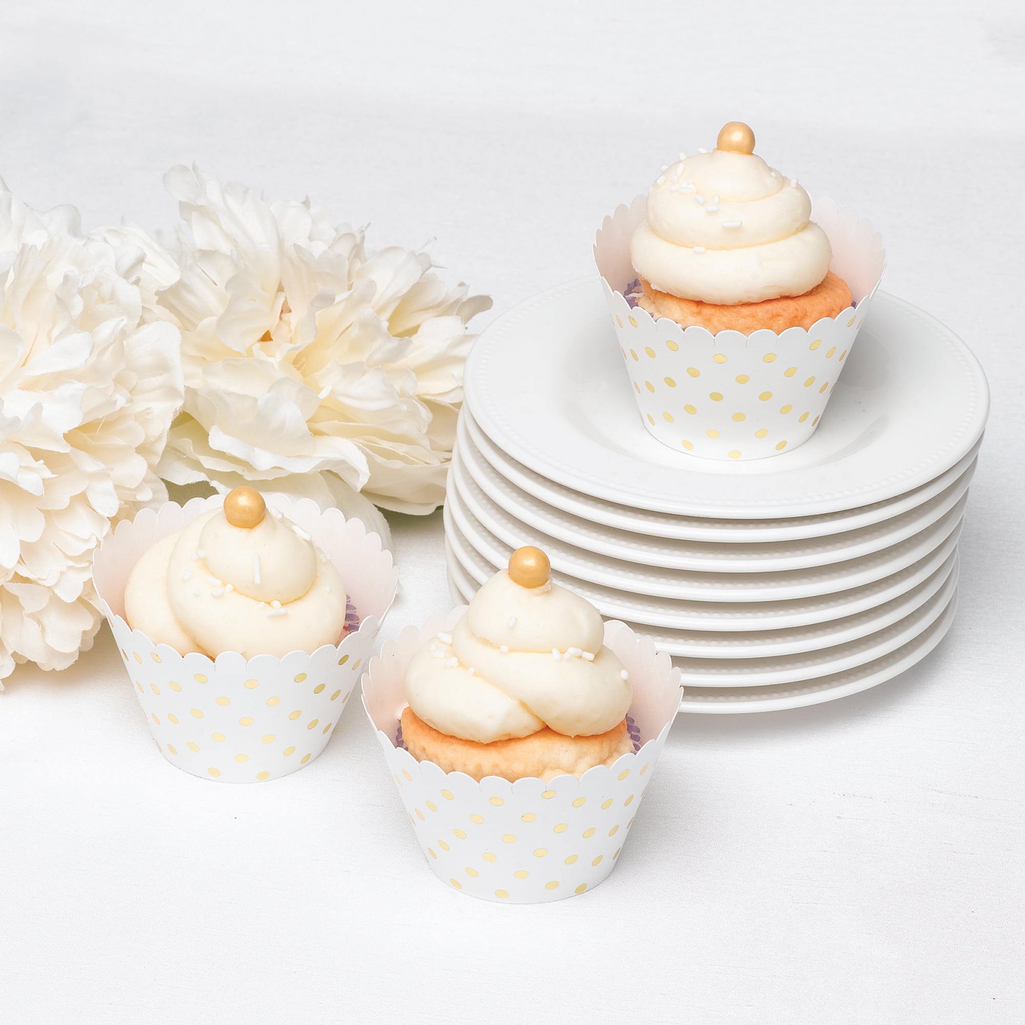 Hortense B. Hewitt Co. Gold Dots Cupcake Wrap